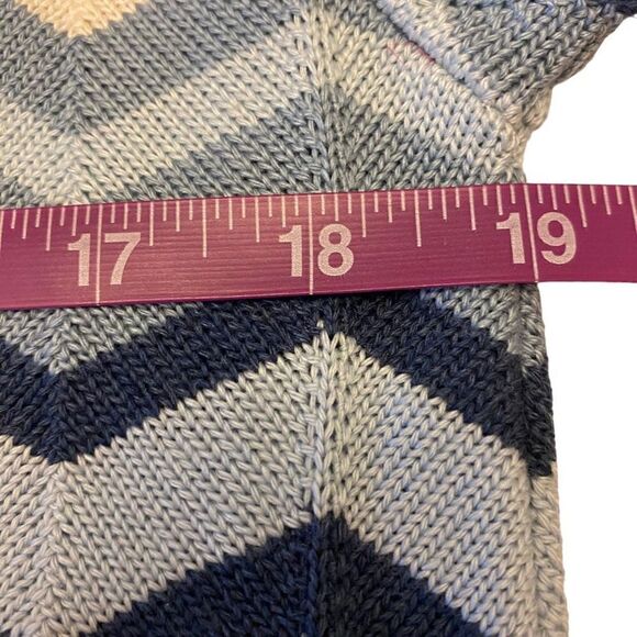 Alfred Dunner Blue Chevron Print Short Sleeve Knit Sweater Size Large Petite - Picture 9 of 11